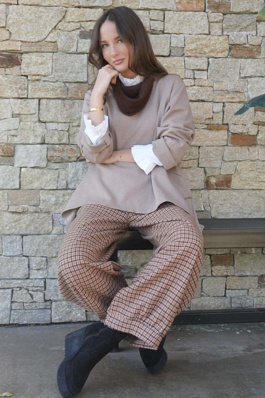 Sola Smart Tech Split Back Peplum Top Mocha /15=